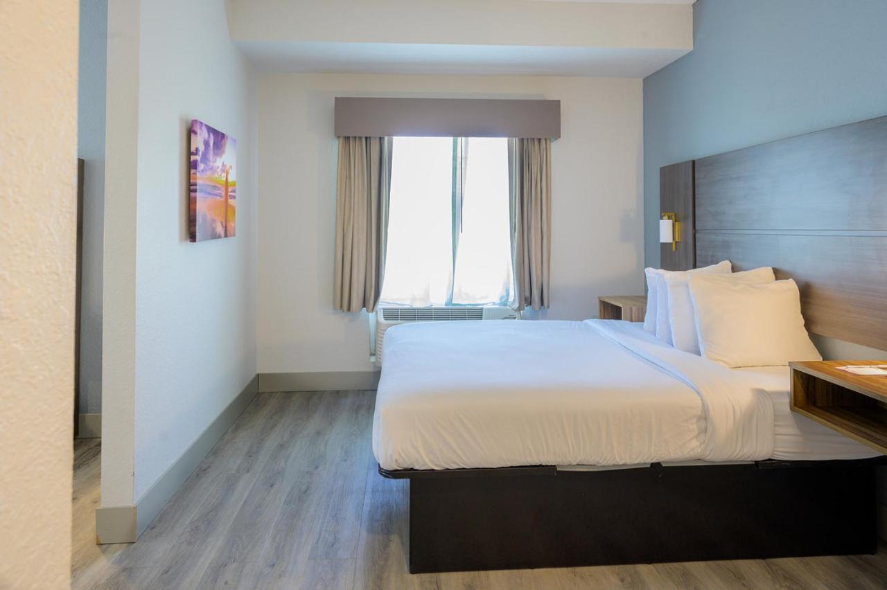 Hawthorn Extended Stay By Wyndham Panama City Beach Upper Grand Lagoon Eksteriør bilde