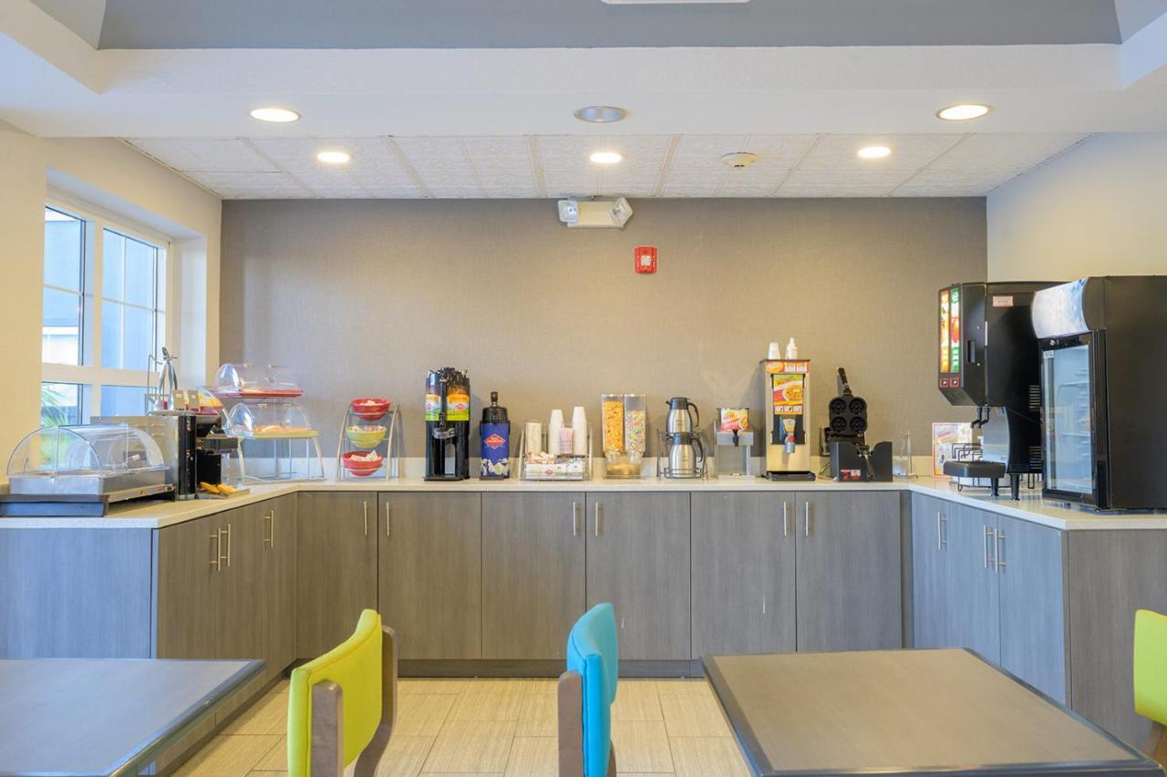 Hawthorn Extended Stay By Wyndham Panama City Beach Upper Grand Lagoon Eksteriør bilde