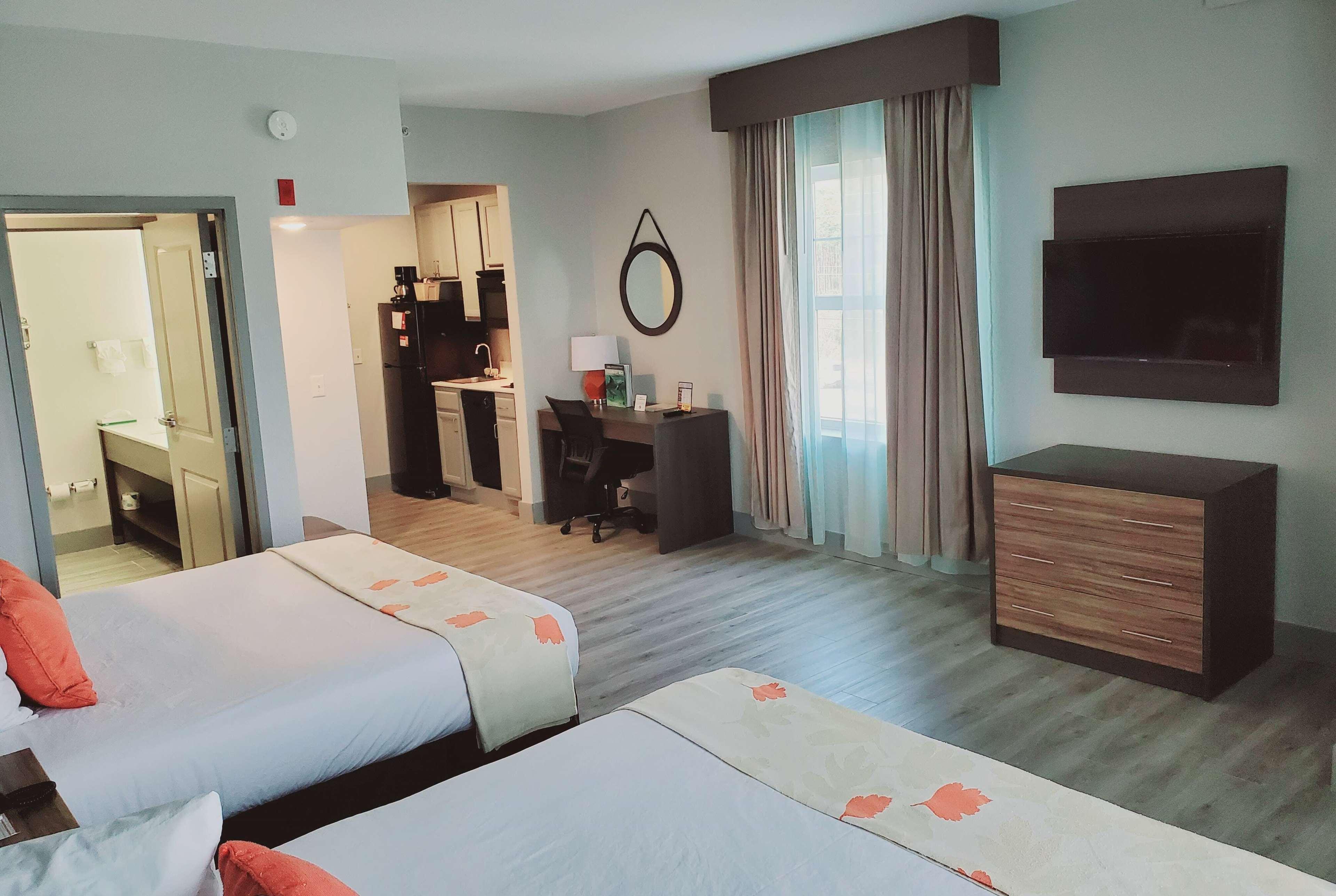 Hawthorn Extended Stay By Wyndham Panama City Beach Upper Grand Lagoon Eksteriør bilde