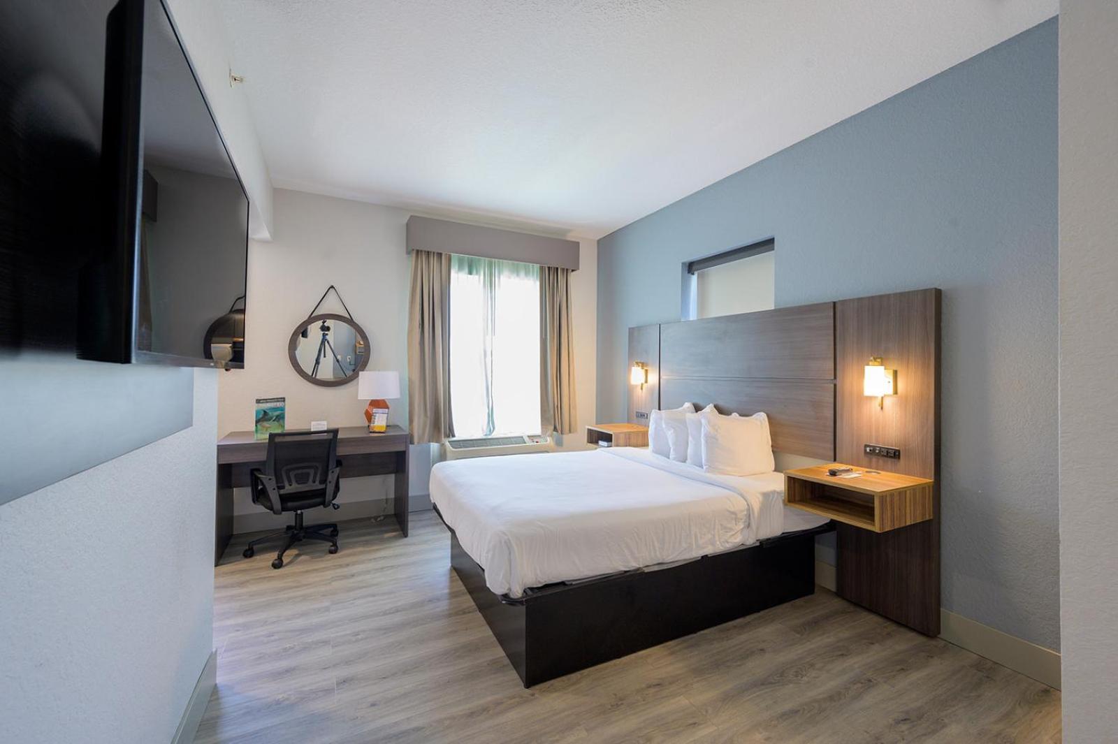 Hawthorn Extended Stay By Wyndham Panama City Beach Upper Grand Lagoon Rom bilde